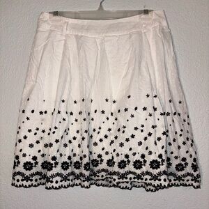 Star City 100% cotton skirt size 9